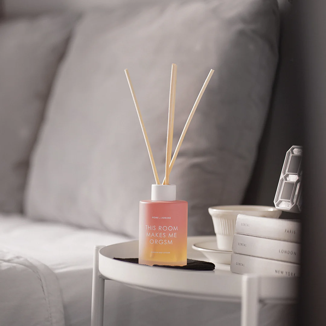HOME of HUMANS This Room Makes Me O Reed Diffuser 140 ml - Image 3